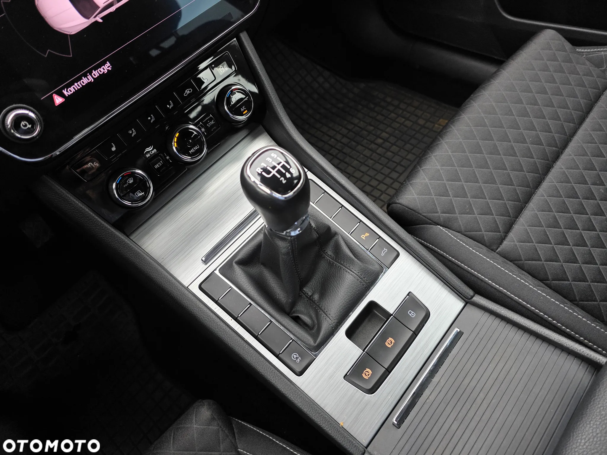 Skoda Superb 1.5 TSI ACT Ambition - 18