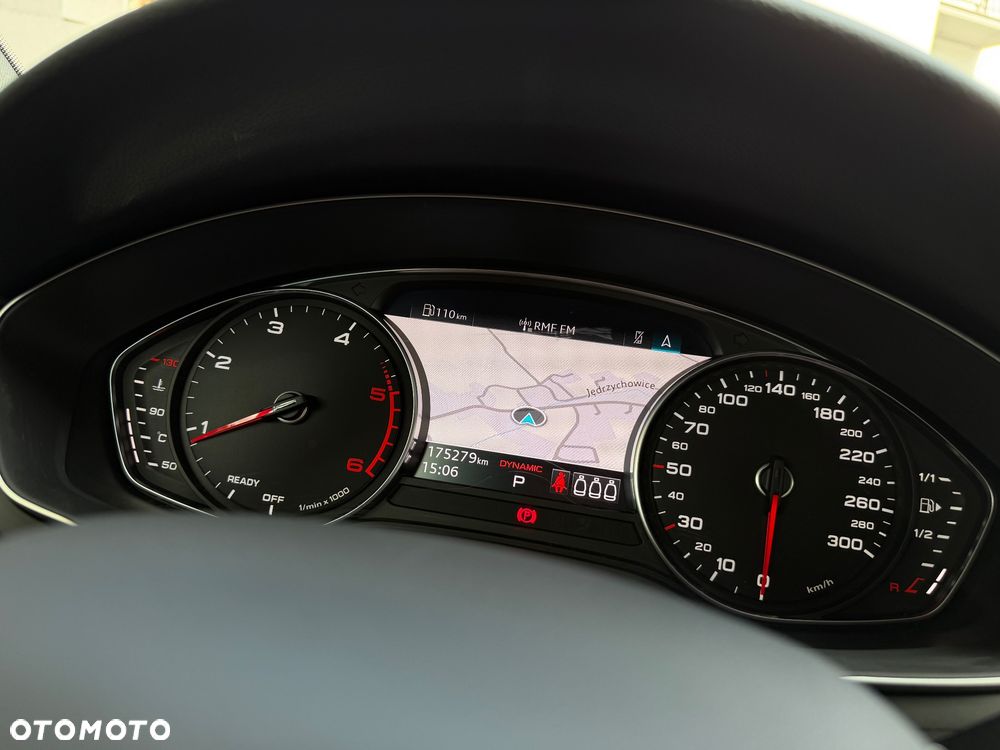 Audi A4 Avant 40 TDI quattro S tronic S line - 34