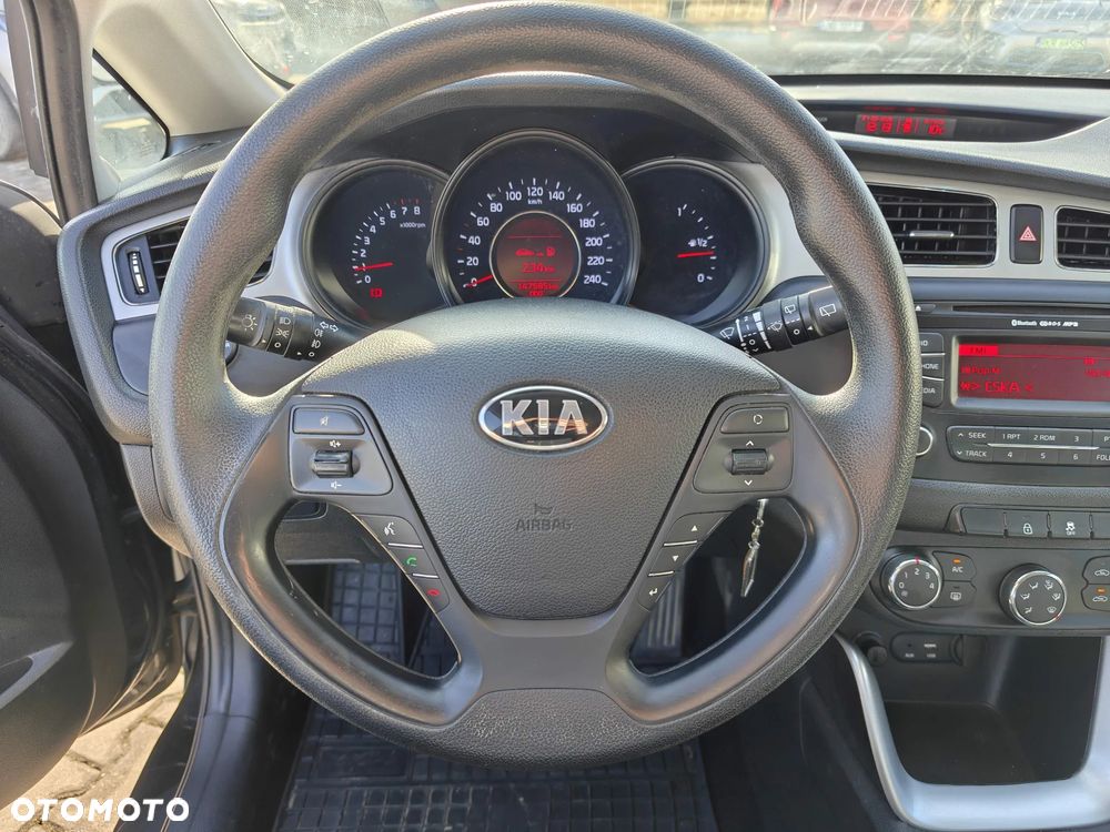 Kia Ceed 1.6 GDI M - 17