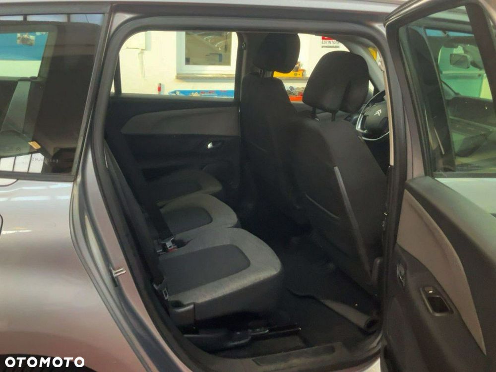 Citroën C4 Grand Picasso - 8
