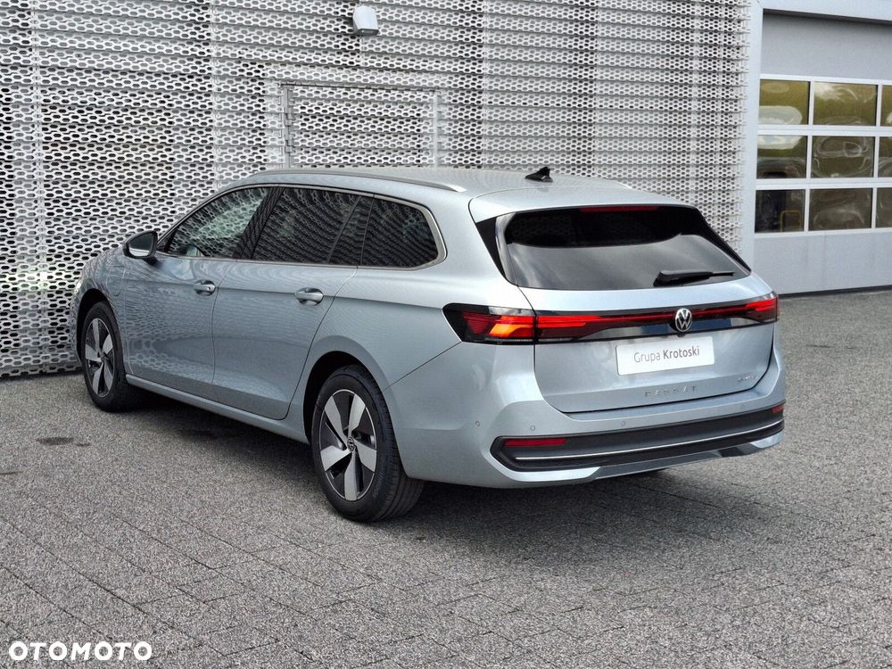 Volkswagen Passat Variant - 9