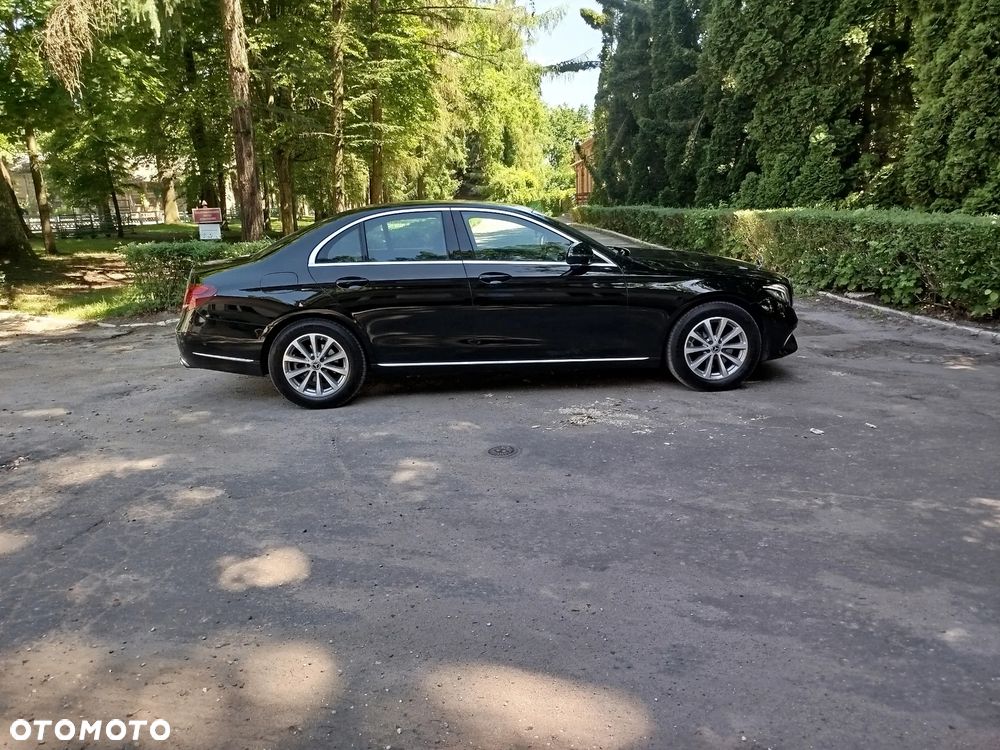 Mercedes-Benz Klasa E 220 d 4-Matic Business Edition 9G-TRONIC - 7