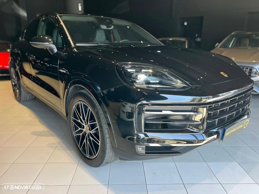 Porsche Cayenne Coupé E-Hybrid - 4