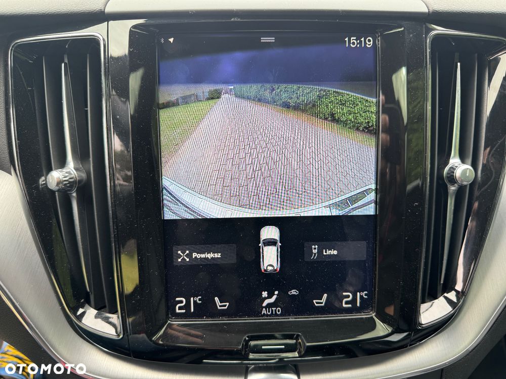 Volvo XC 60 T5 AWD Geartronic Momentum - 28