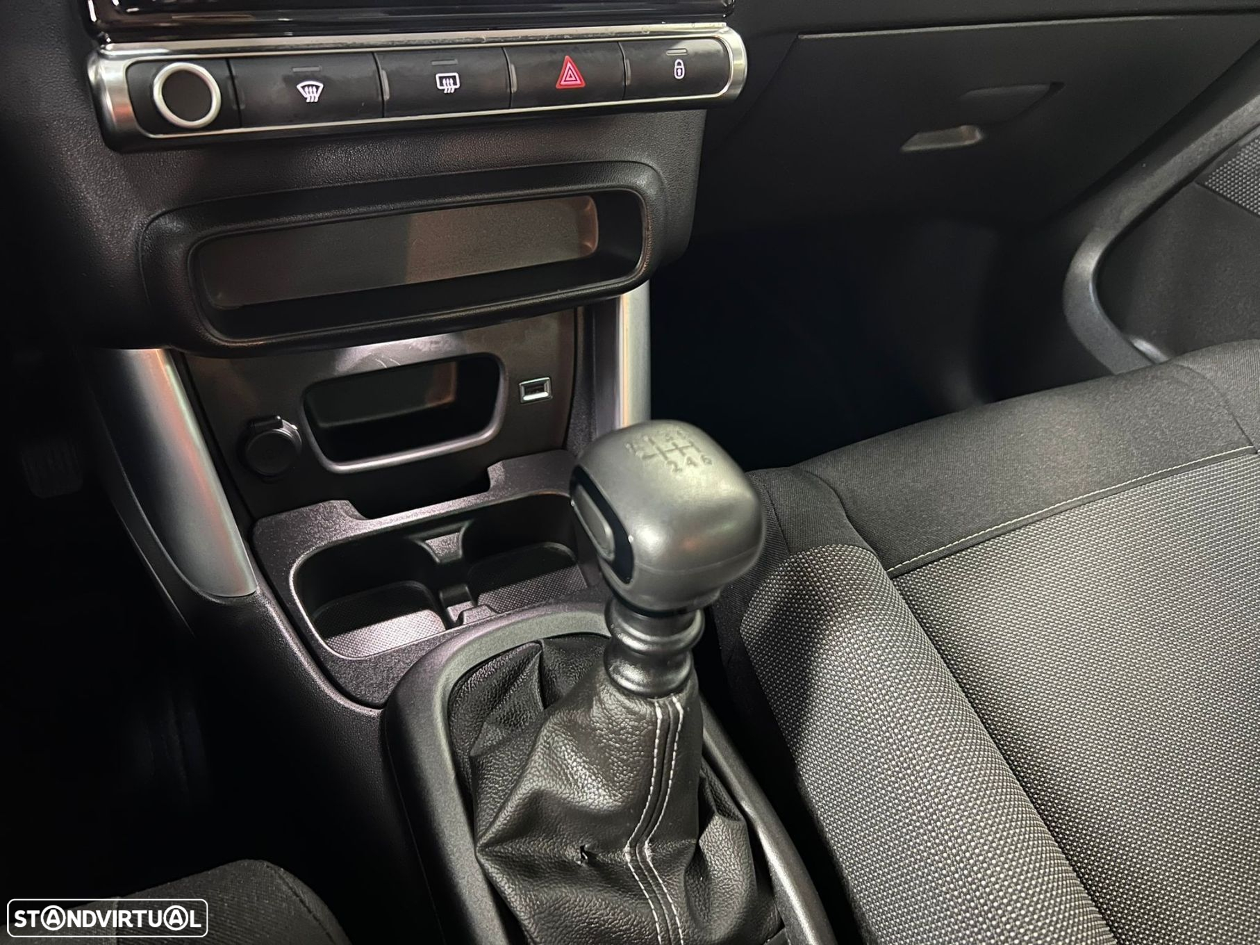 Citroën C3 Aircross 1.5 BlueHDi Shine S&S - 17