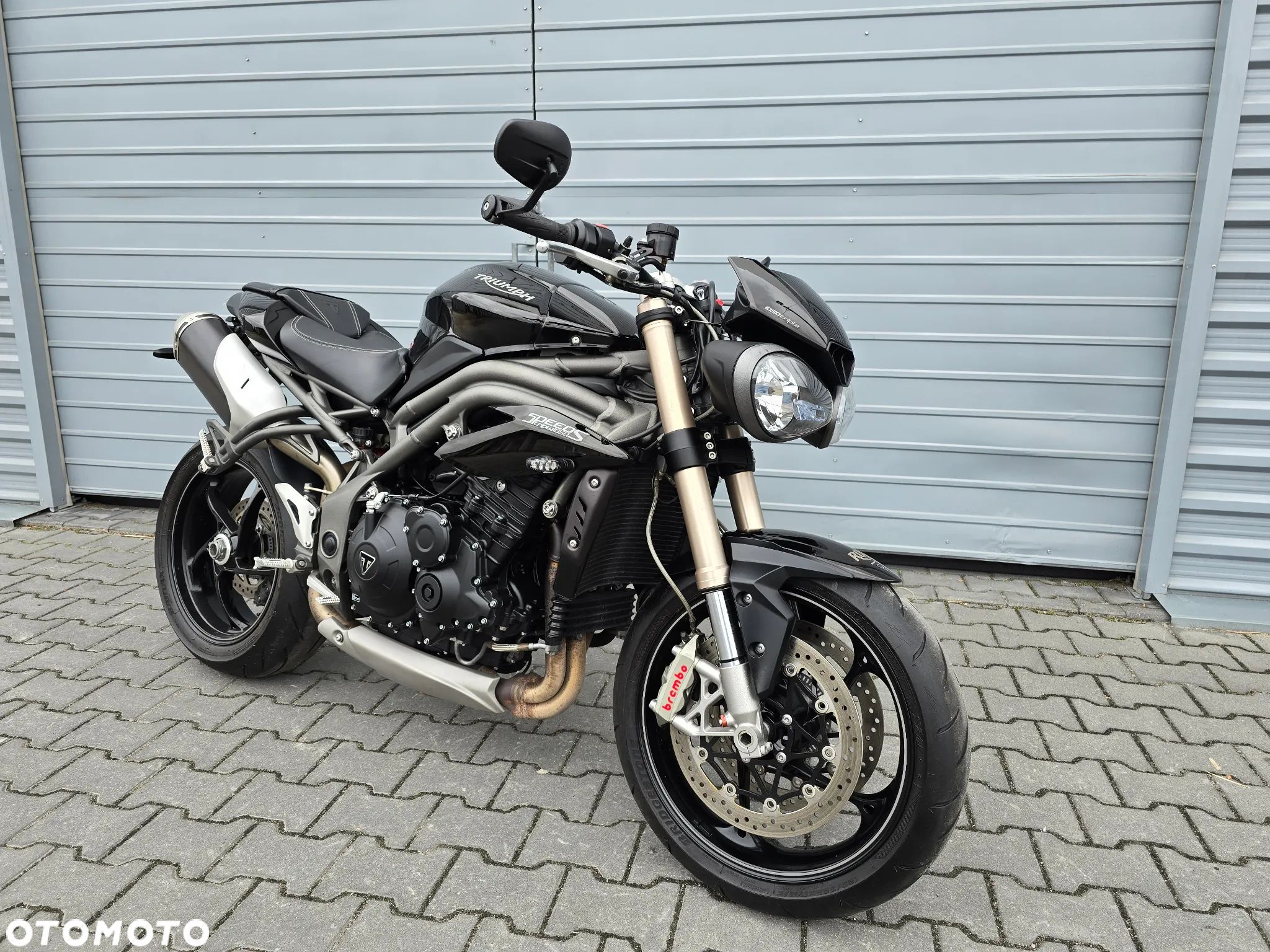 Triumph Speed Triple - 1