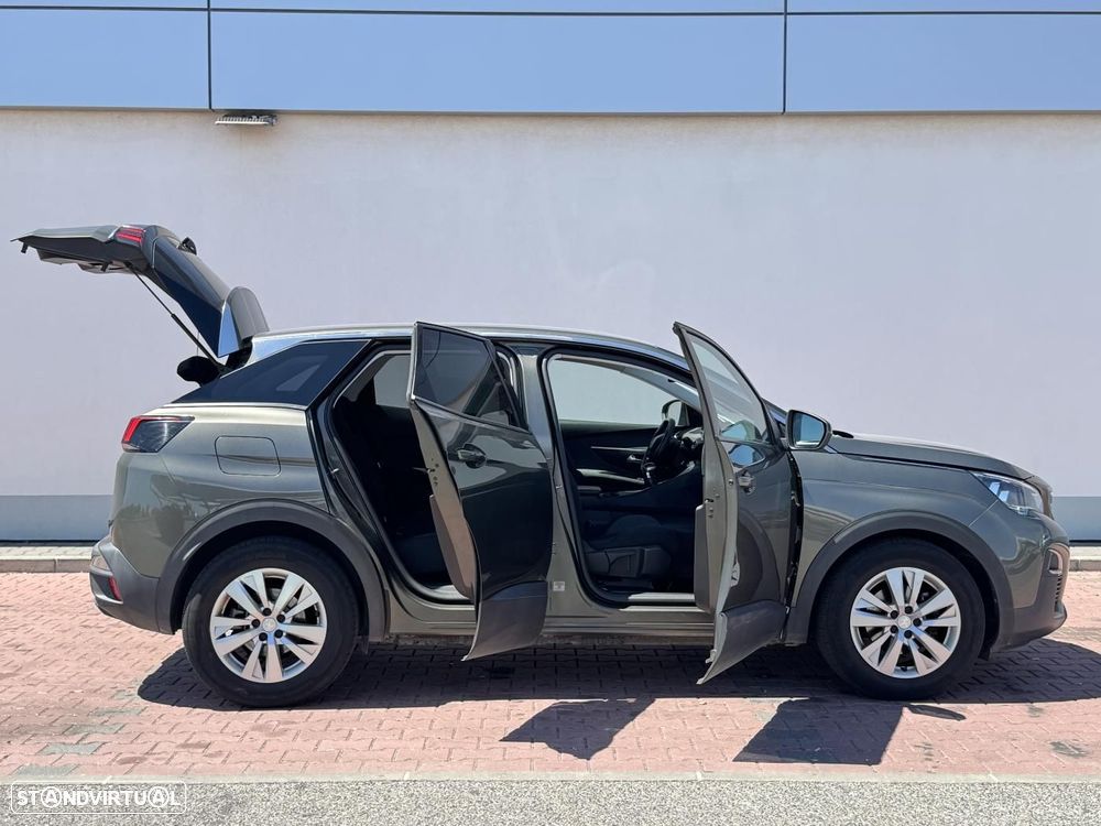 Peugeot 3008 1.5 BlueHDi Allure Baixo Consumo - 29