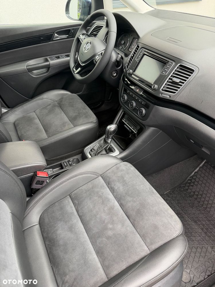 Volkswagen Sharan 2.0 TDI DSG BlueMotion Technology Ocean - 25