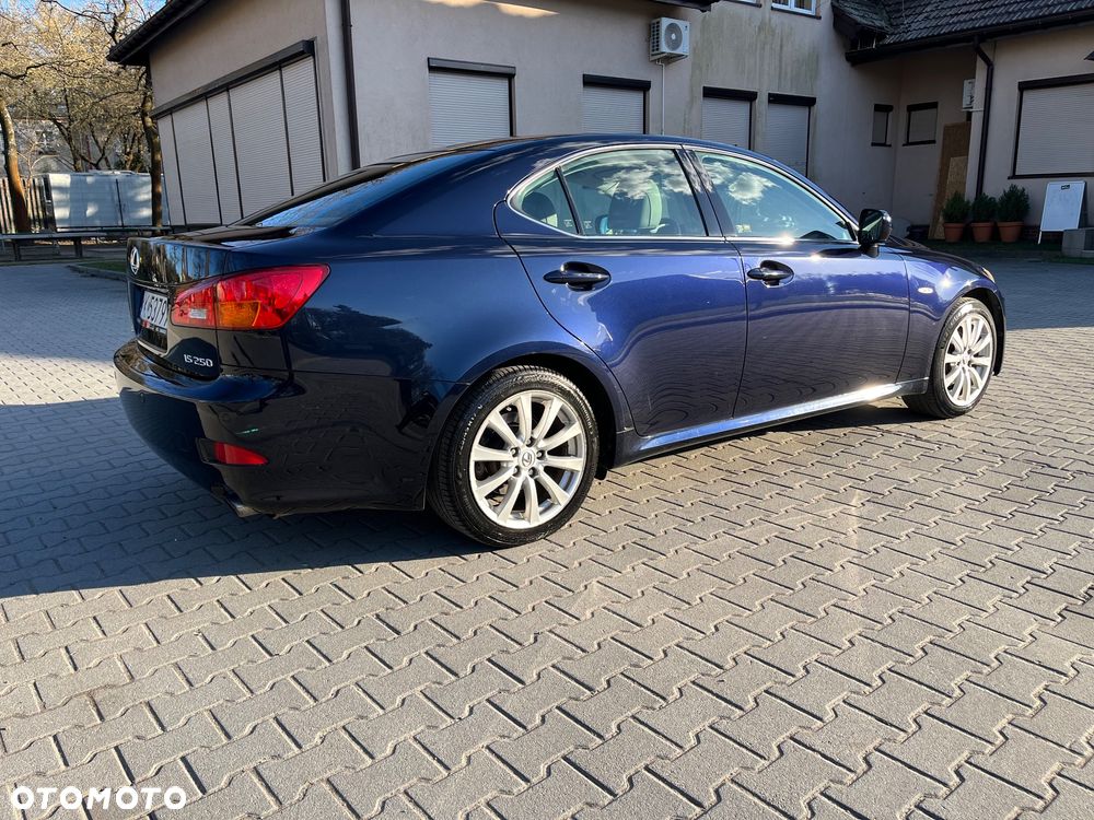 Lexus IS 250 Prestige - 7