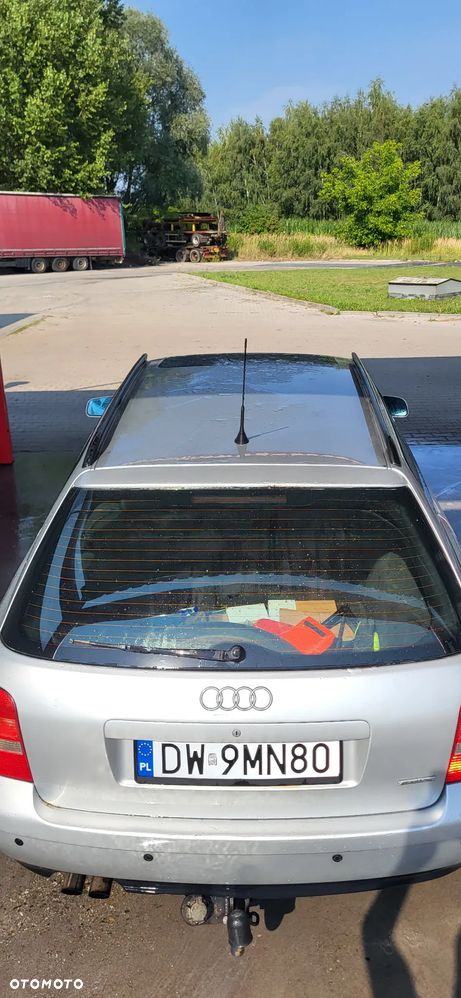 Audi A4 Avant 2.4 Quattro - 4