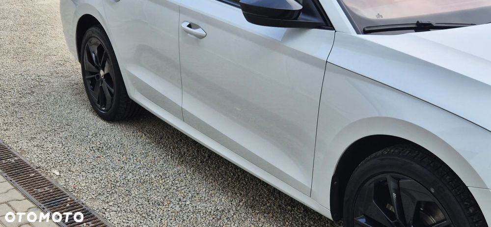 Skoda Octavia 1.4 TSI DSG RS First Edition - 17