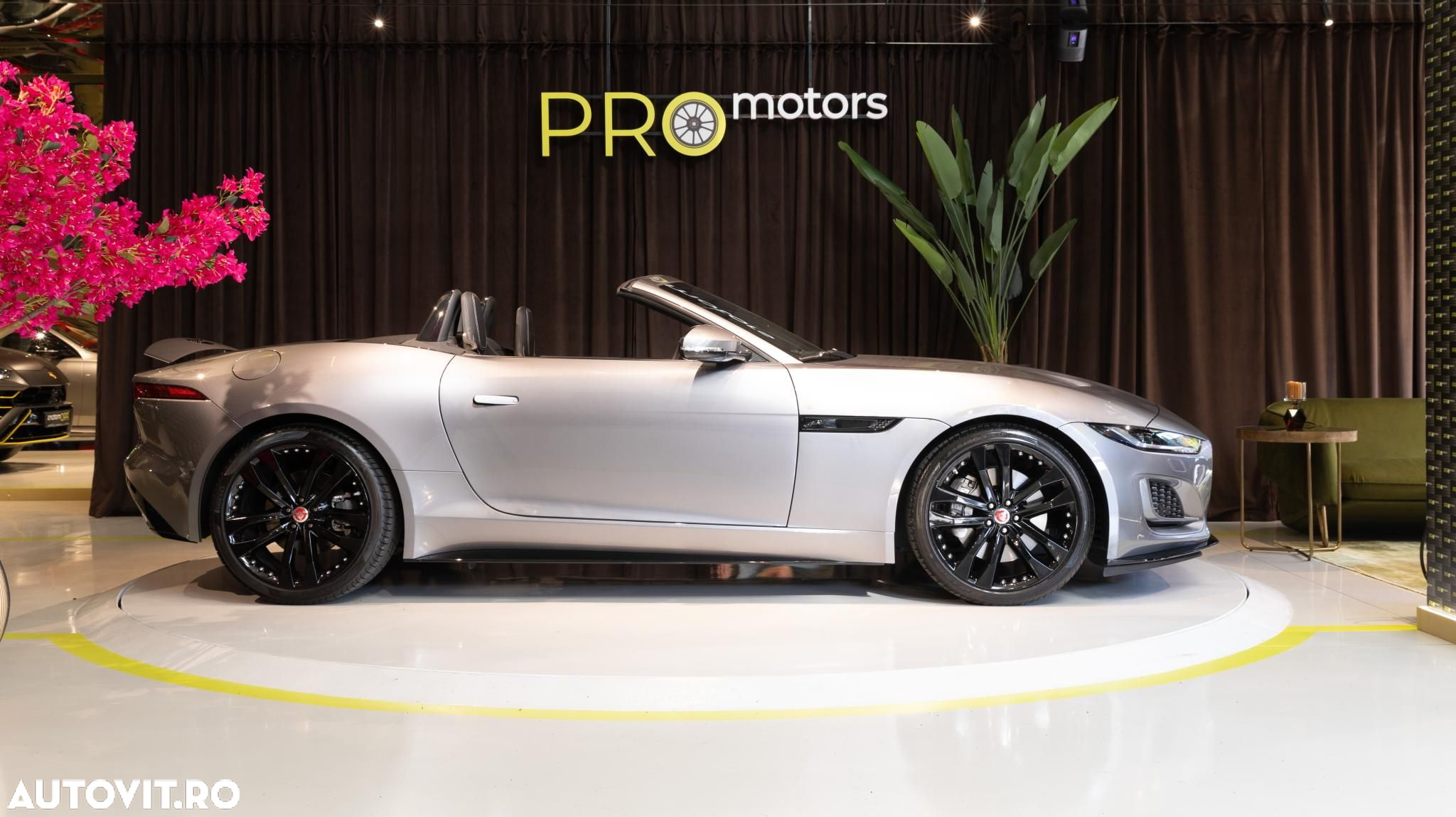 Jaguar F-Type Cabriolet 2.0 Aut. R-Dynamic - 3