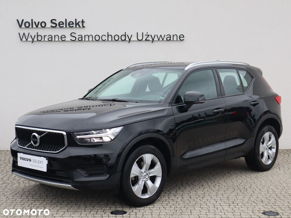 Volvo XC 40 T3 Momentum Pro - 2