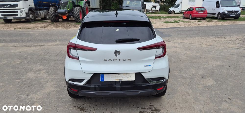 Renault Captur 1.6 E-TECH Plug-In Initiale Paris - 12