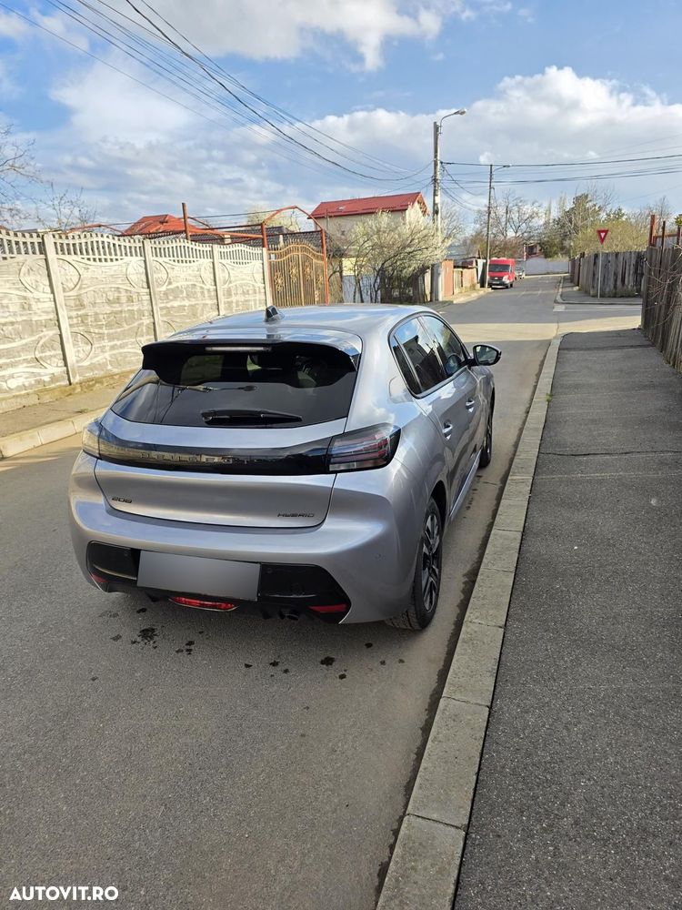 Peugeot 208 1.2L e-DCS6 MHEV Allure - 5