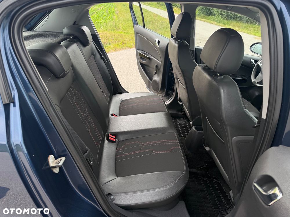 Opel Corsa 1.2 16V Cosmo - 32