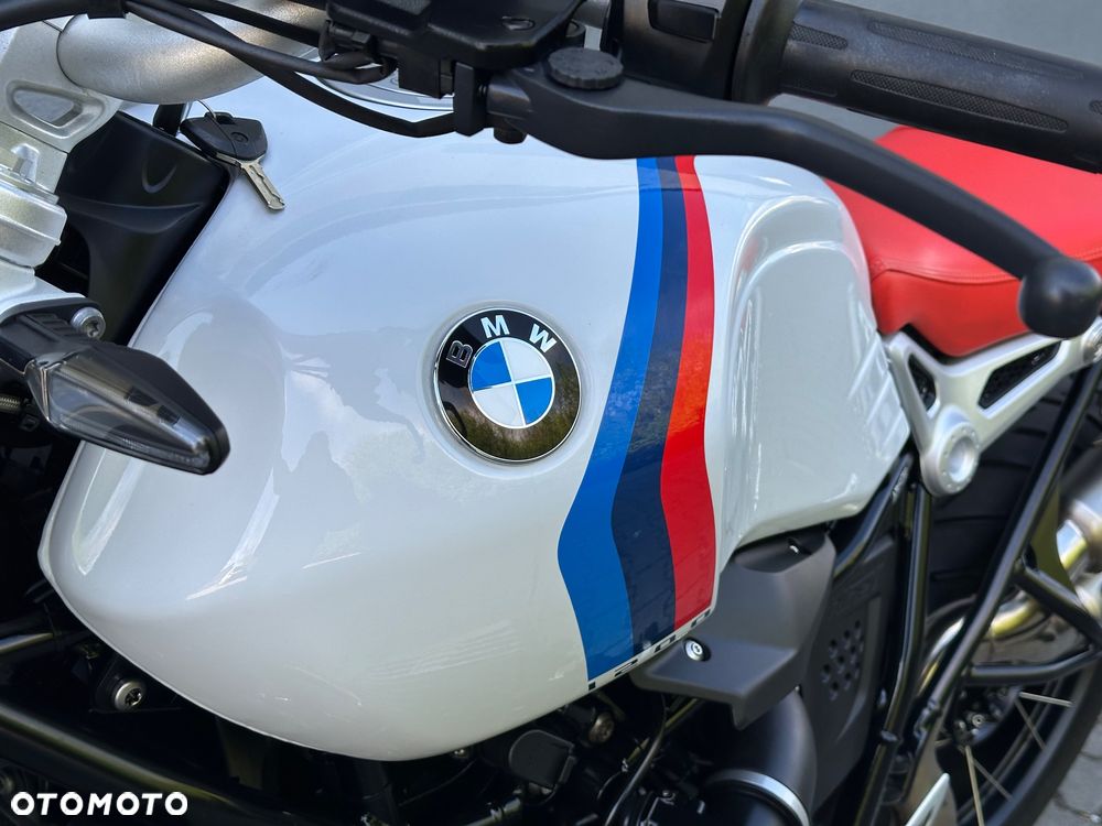 BMW R - 16