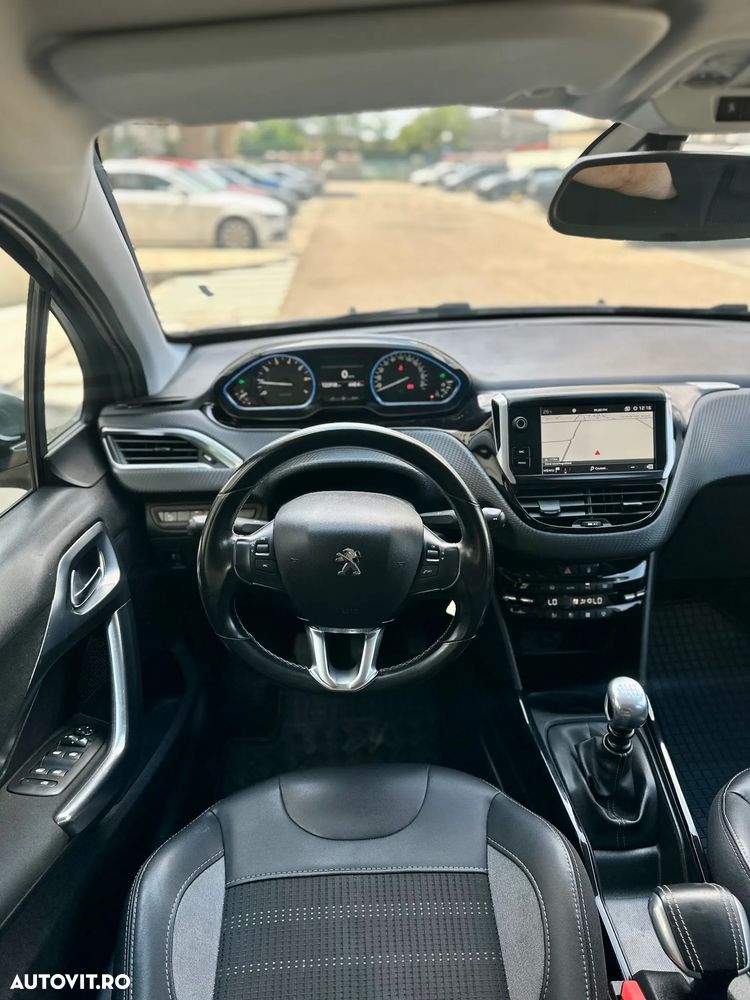 Peugeot 2008 - 14