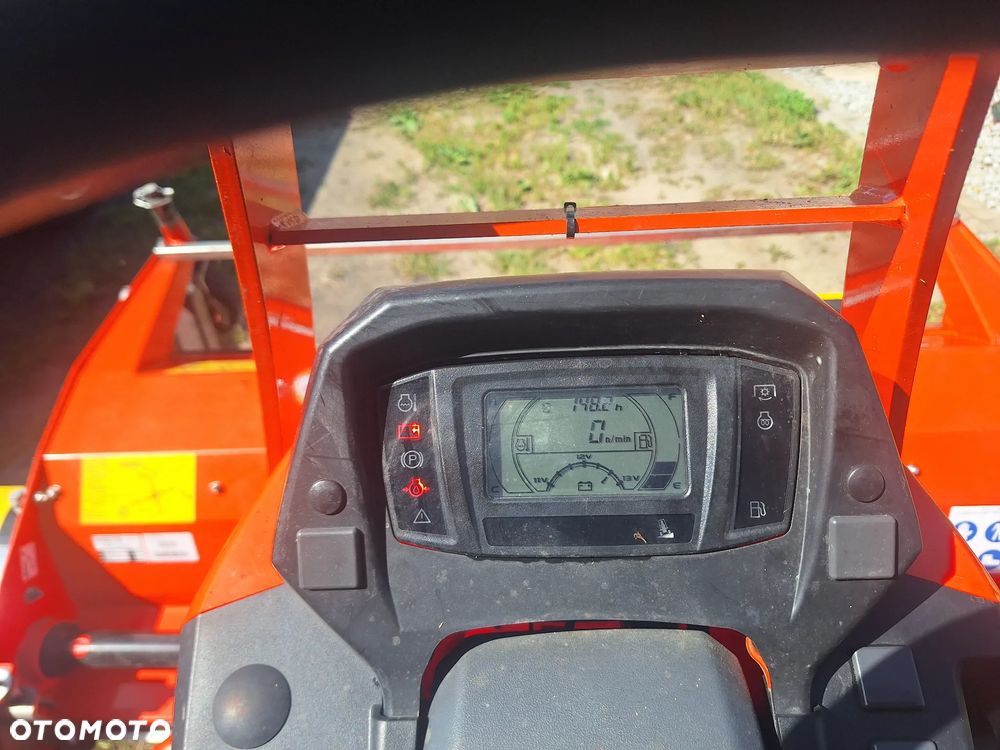 Kubota F251 4WD - 3