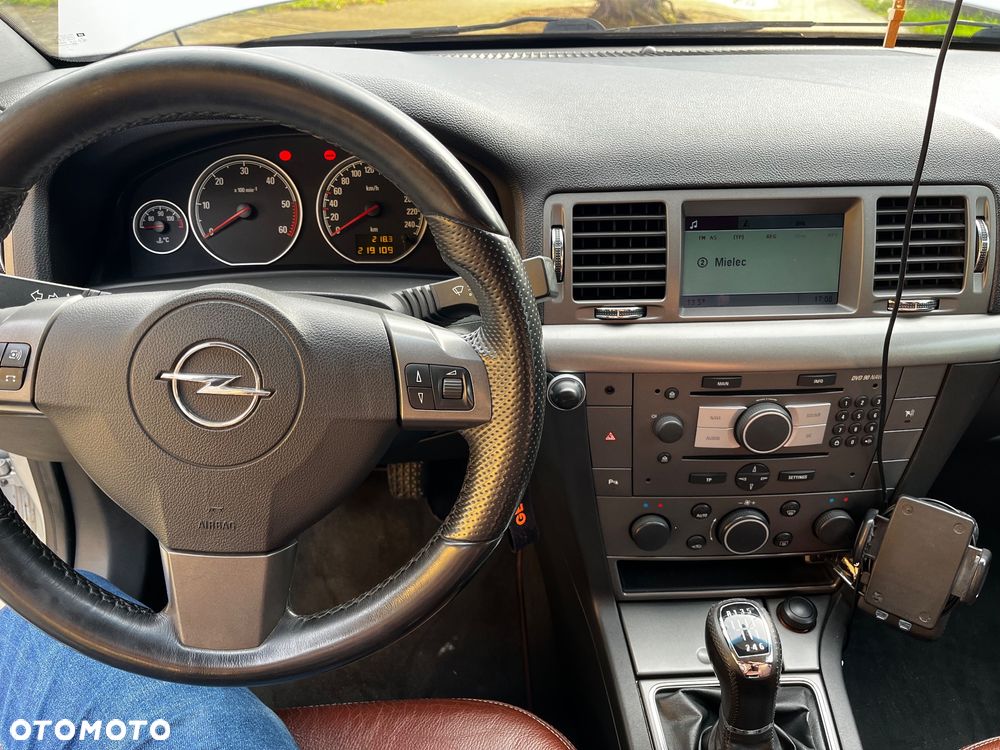 Opel Vectra 1.9 CDTI Cosmo - 14