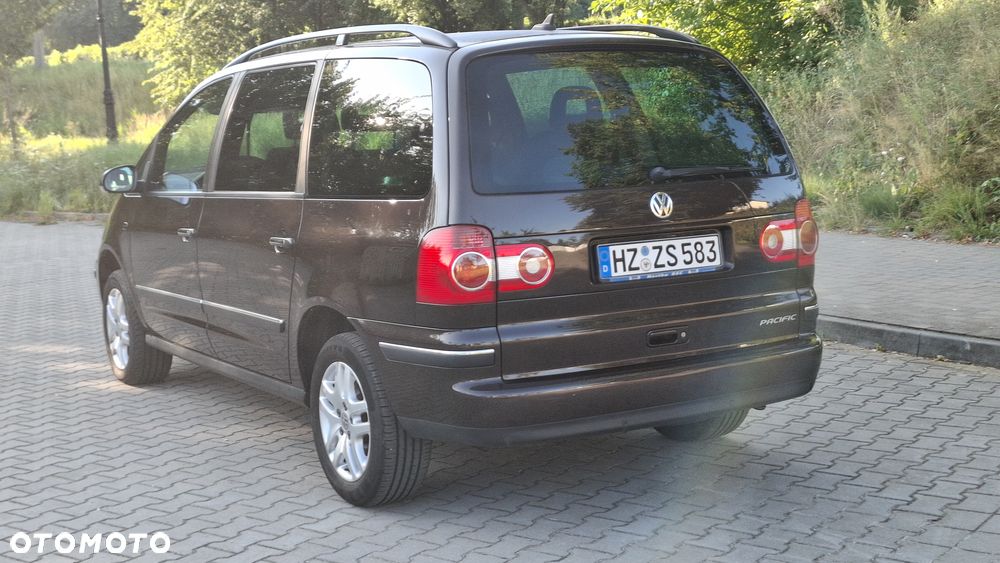 Volkswagen Sharan - 8