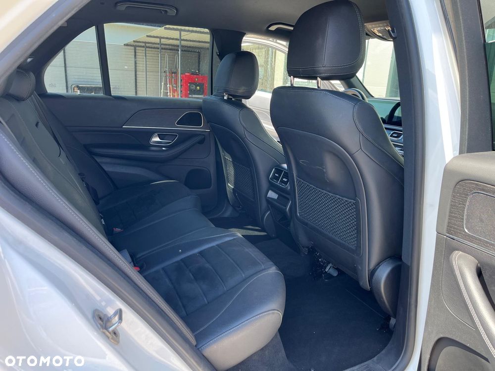 Mercedes-Benz GLE 300 d 4-Matic - 11