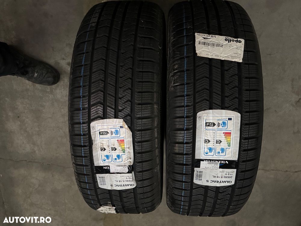 Vând 2 anvelope 255/60/18 vredestein de patru sezoane noi