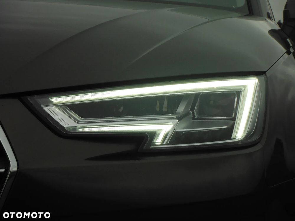 Audi A4 Avant 35 TDI Sport S tronic - 9