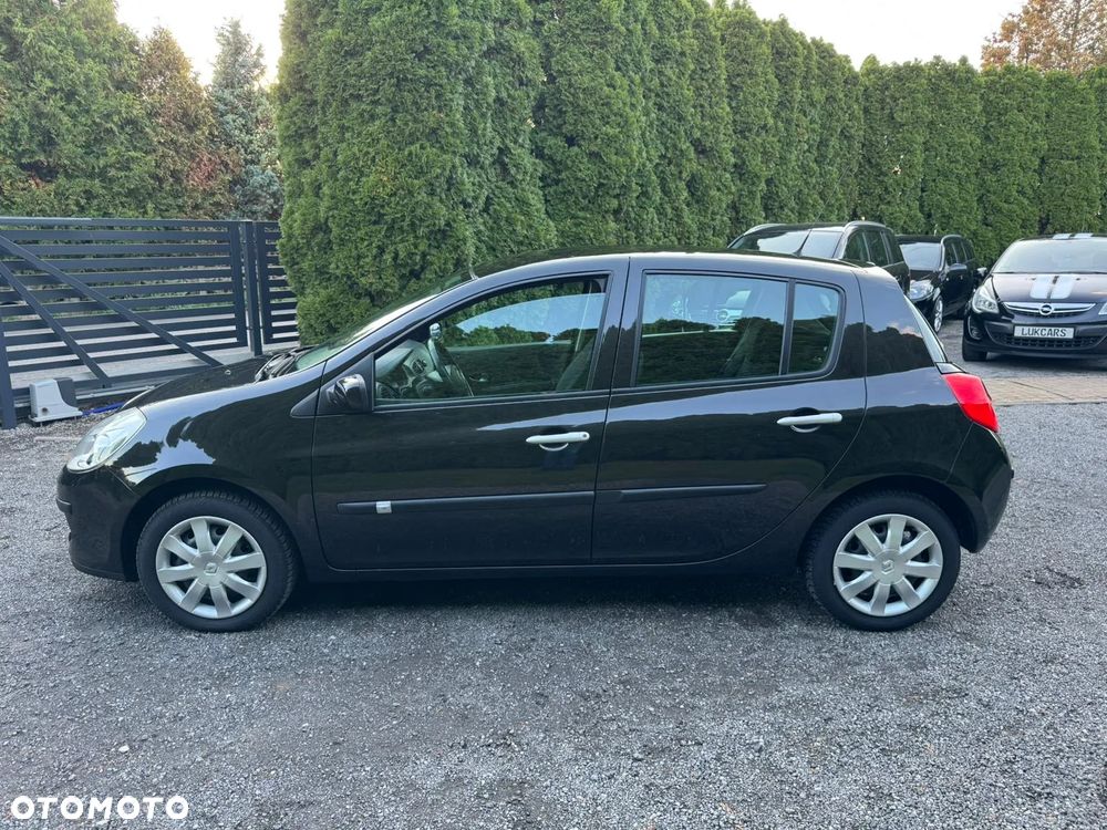Renault Clio 1.2 16V 75 Collection - 3