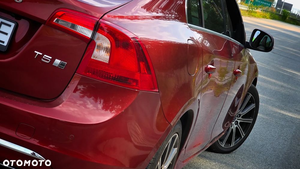 Volvo S60 T5 Geartronic Summum - 12