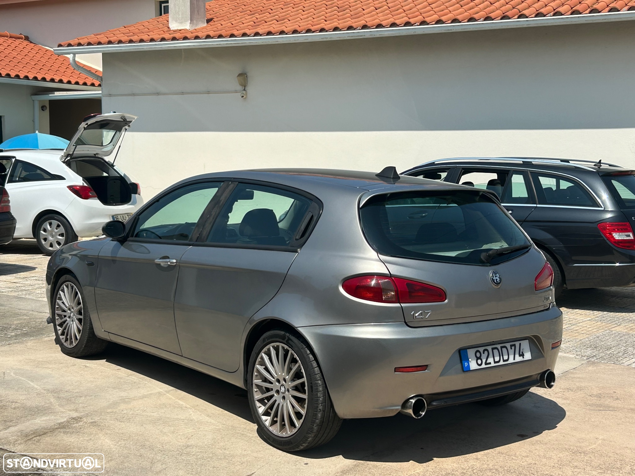 Alfa Romeo 147 1.9 JTD 16V Executive - 4