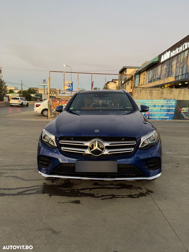 Mercedes-Benz GLC 250 d 4Matic 9G-TRONIC AMG Line - 3