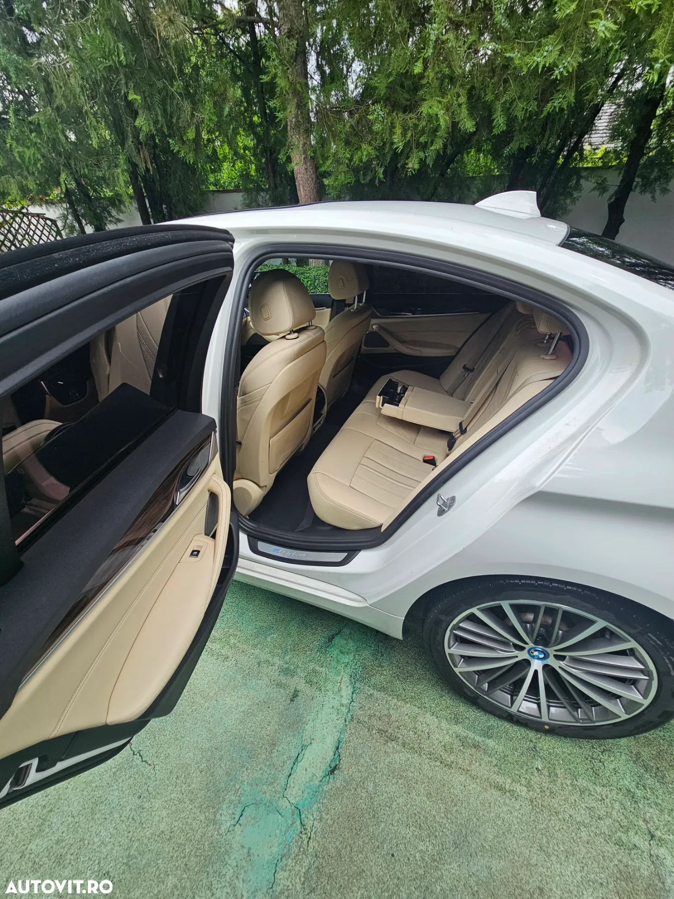 BMW Seria 5 530e AT PHEV - 10