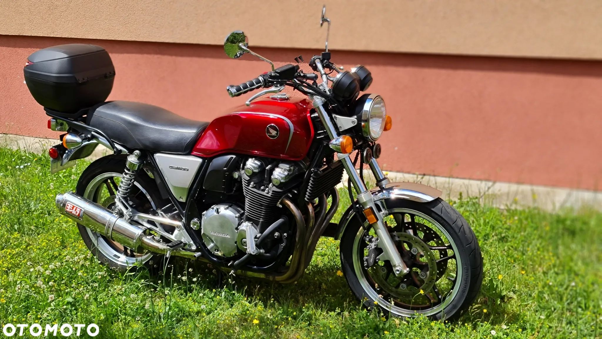 Honda CB - 1