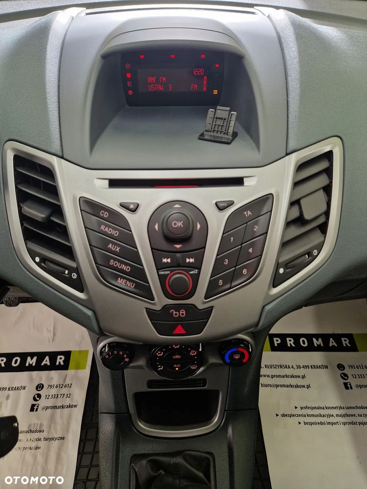 Ford Fiesta 1.25 Ambiente EU5 - 32