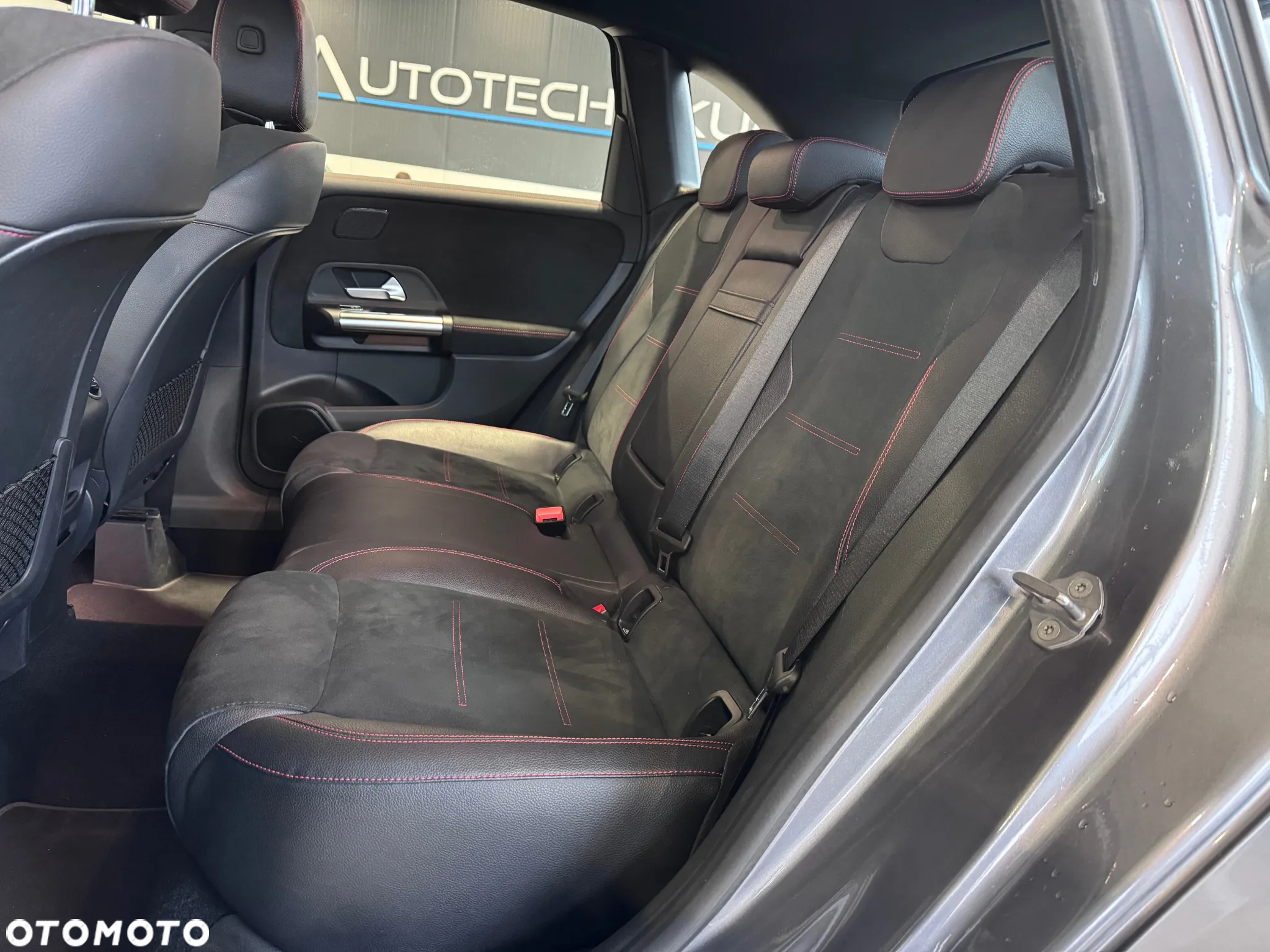 Mercedes-Benz Klasa B 200 d 8G-DCT - 13