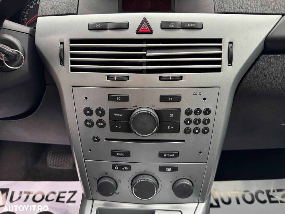 Opel Astra 1.4i Easytronic Enjoy - 11