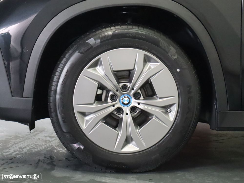 BMW iX1 xDrive30 - 6