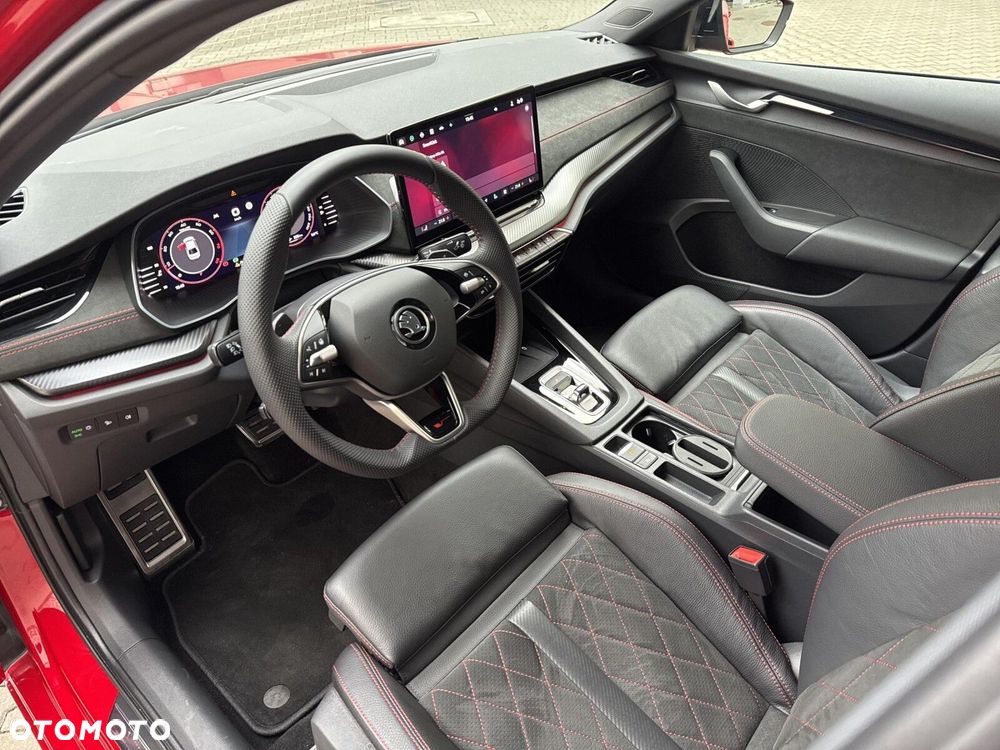 Skoda Octavia 2.0 TSI RS DSG - 9