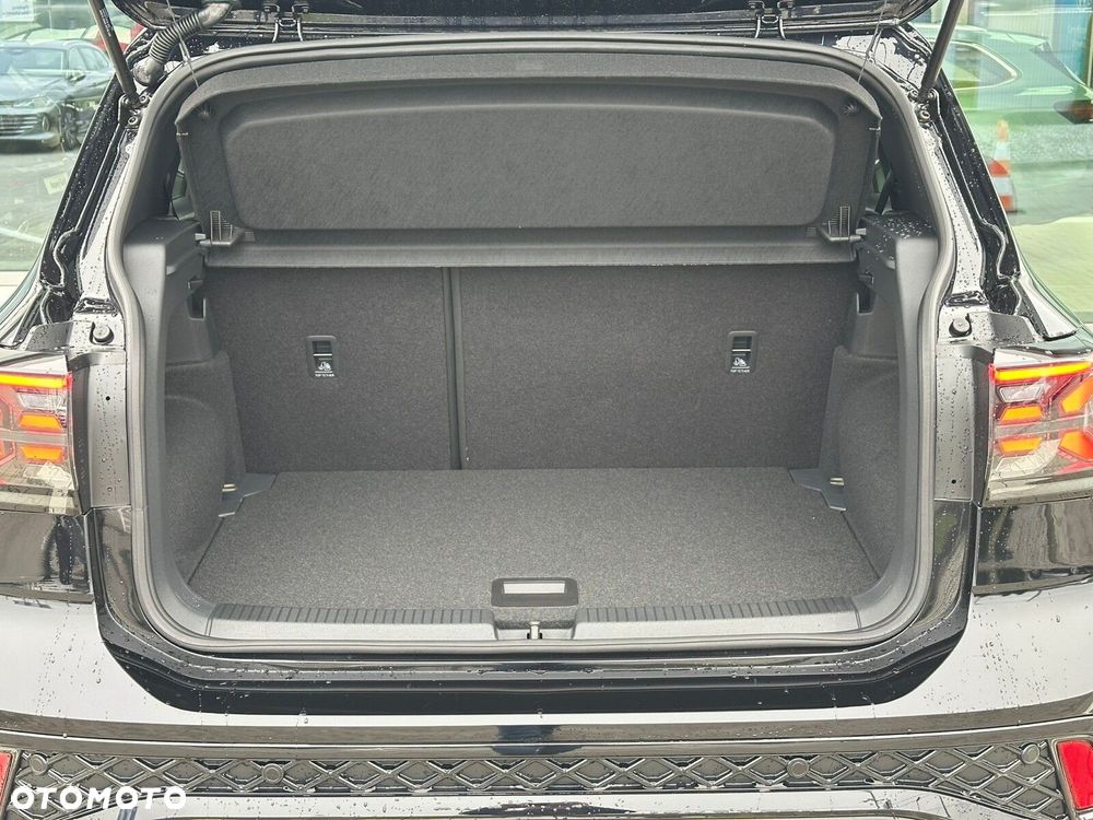 Volkswagen T-Cross 1.0 TSI R-Line Plus DSG - 8