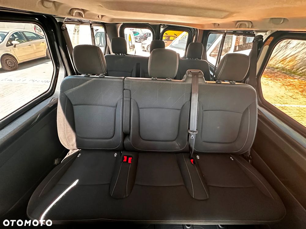 Renault Trafic - 13