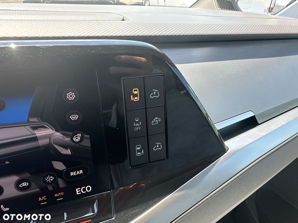 Volkswagen California - 30