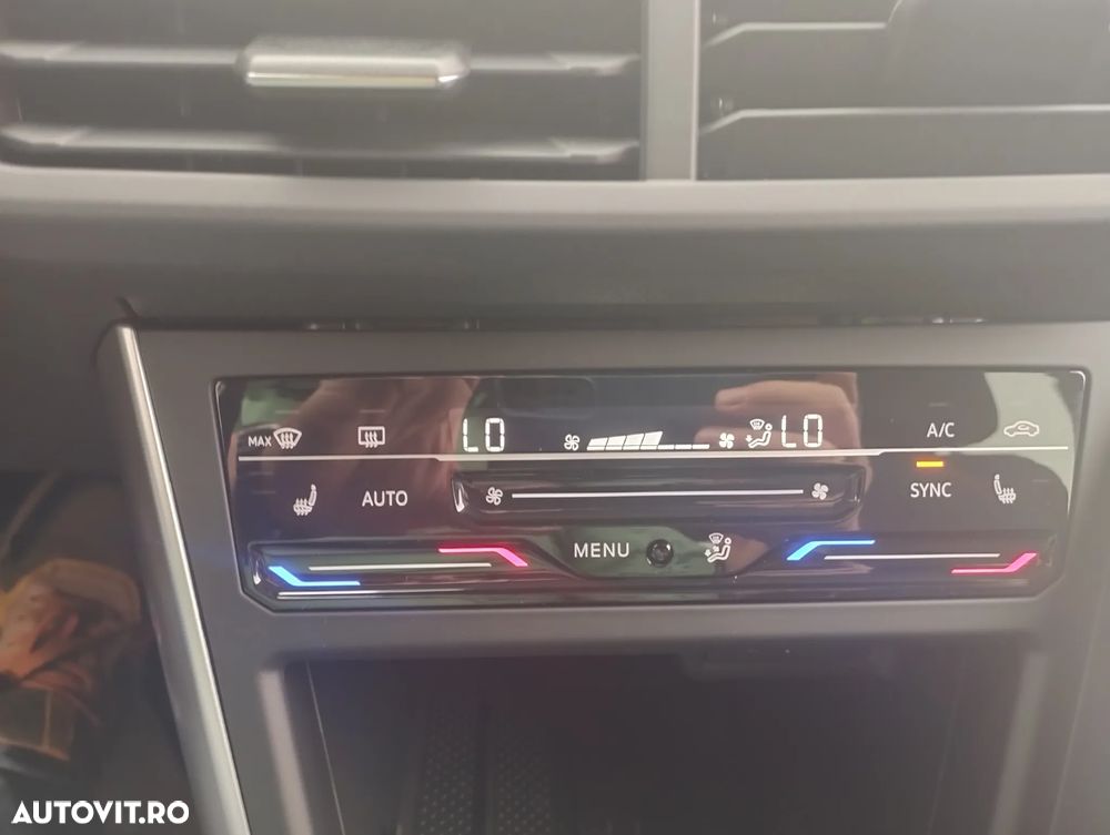 Volkswagen Taigo - 18