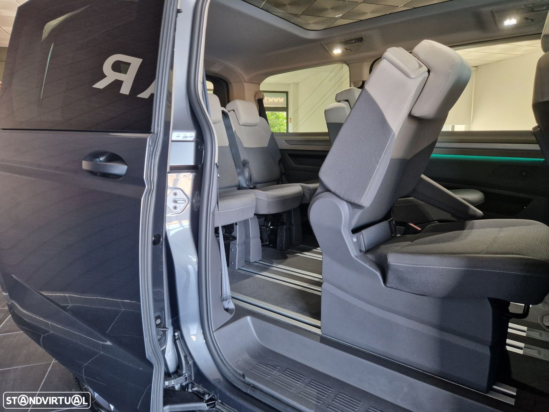 VW Multivan 2.0 TDI Life Longa DSG - 20