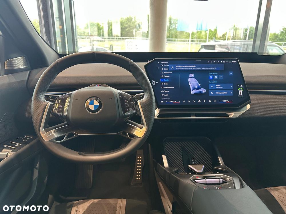 BMW iX3 - 18