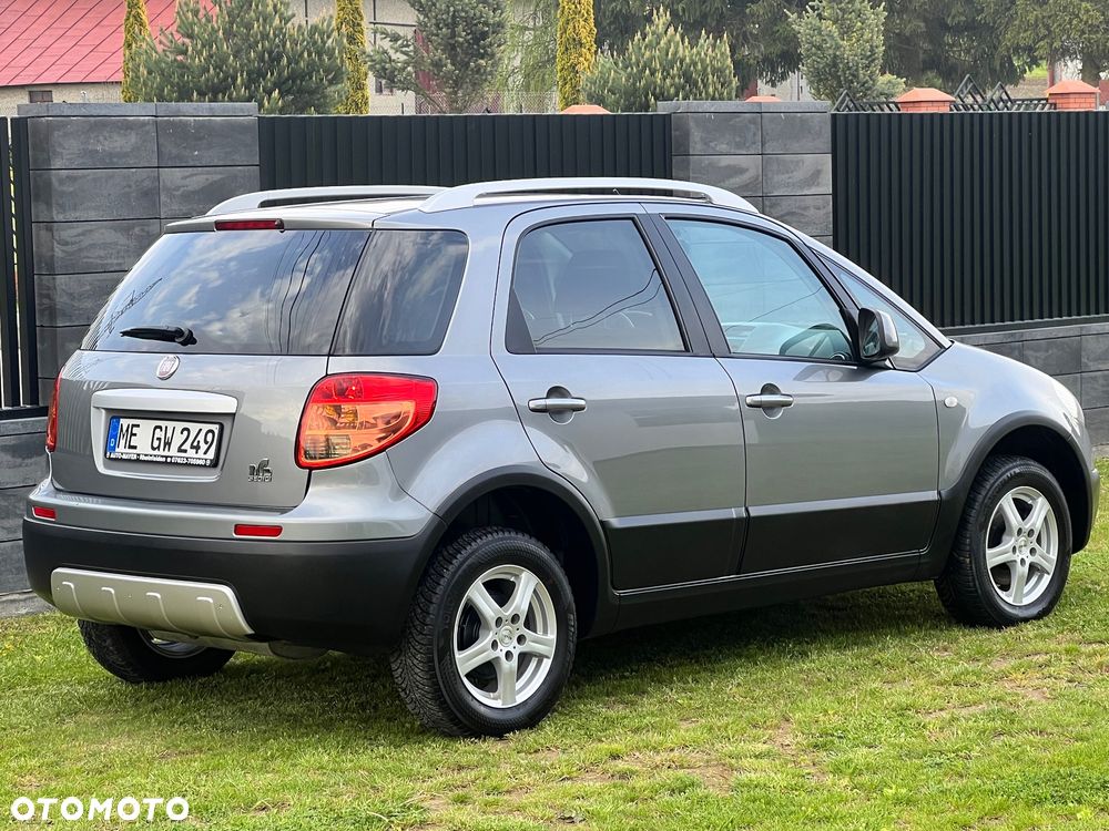 Fiat Sedici 1.6 16V 4x4 Lounge - 8