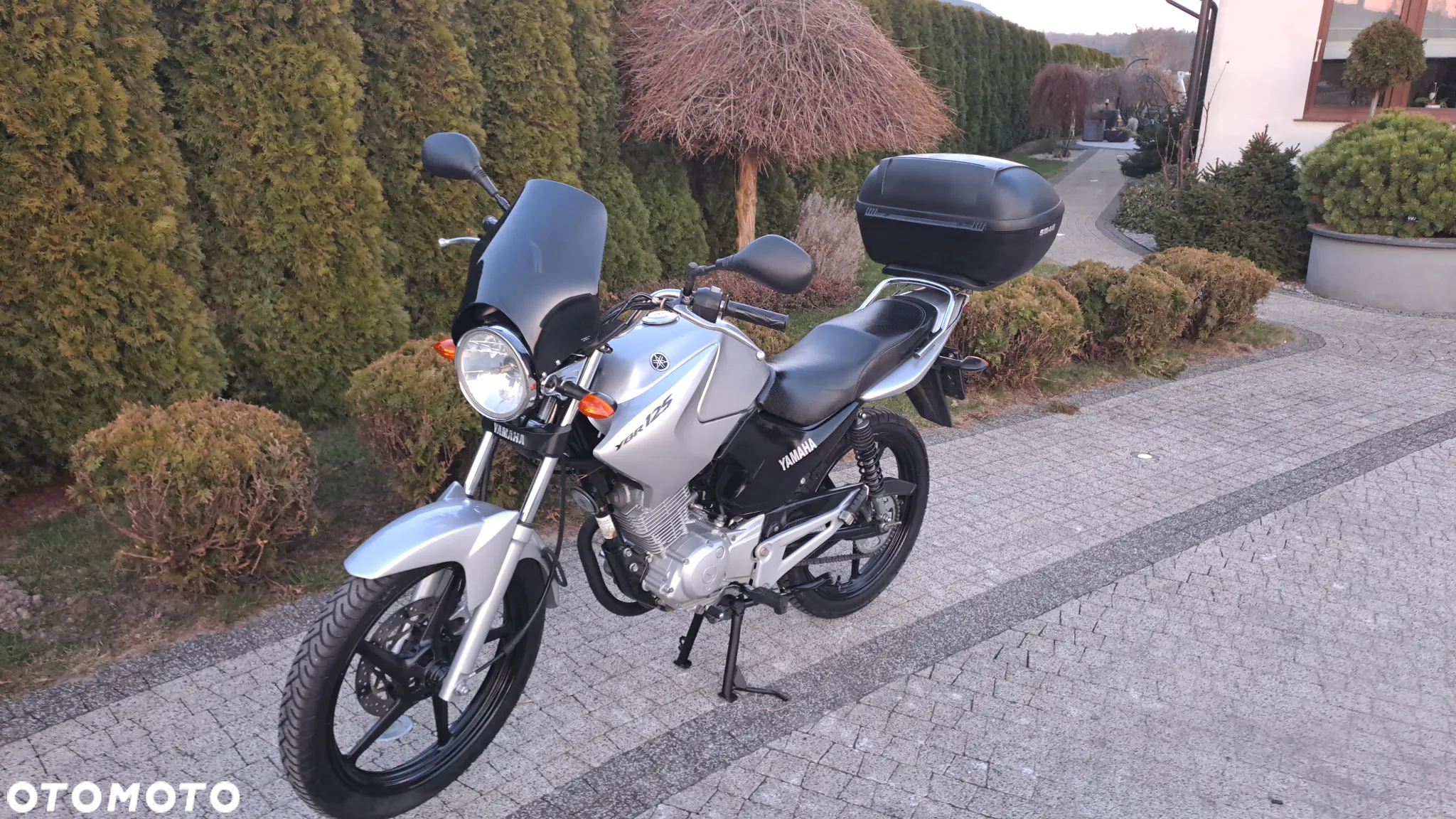 Yamaha YBR - 32