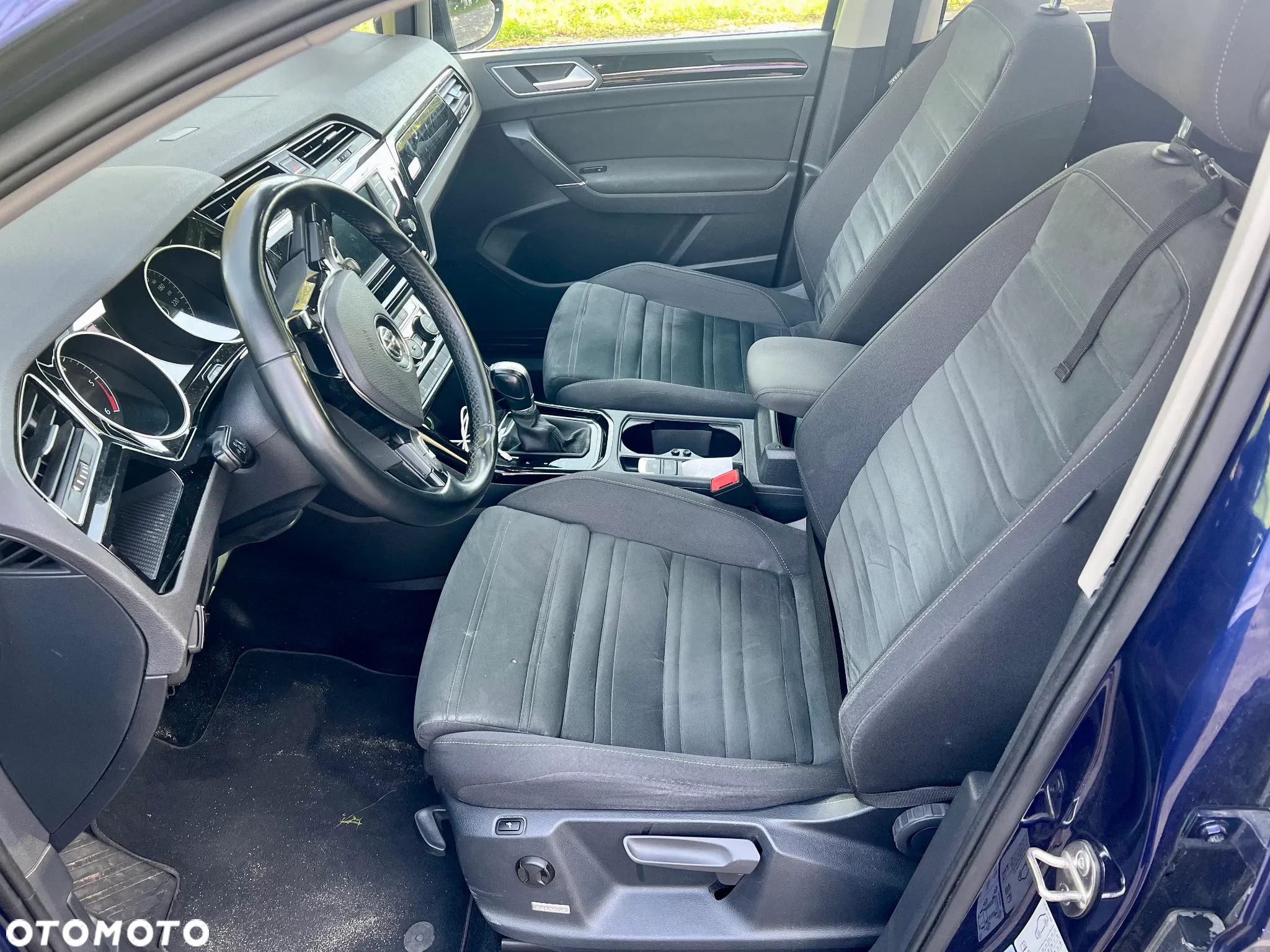 Volkswagen Touran 2.0 TDI BMT Highline DSG - 10