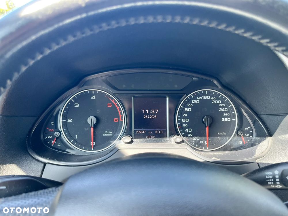 Audi Q5 2.0 TDI Quattro S tronic - 31