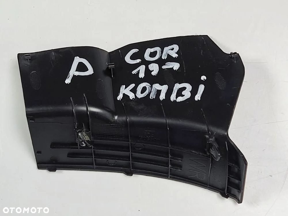 TOYOTA COROLLA Kombi od 2019r Zaślepka Tylnej Lampy Prawa i Lewa - 3